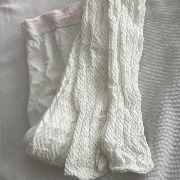 NWOT: Girls Fashion Pattern White Tights - Picture 8 of 10